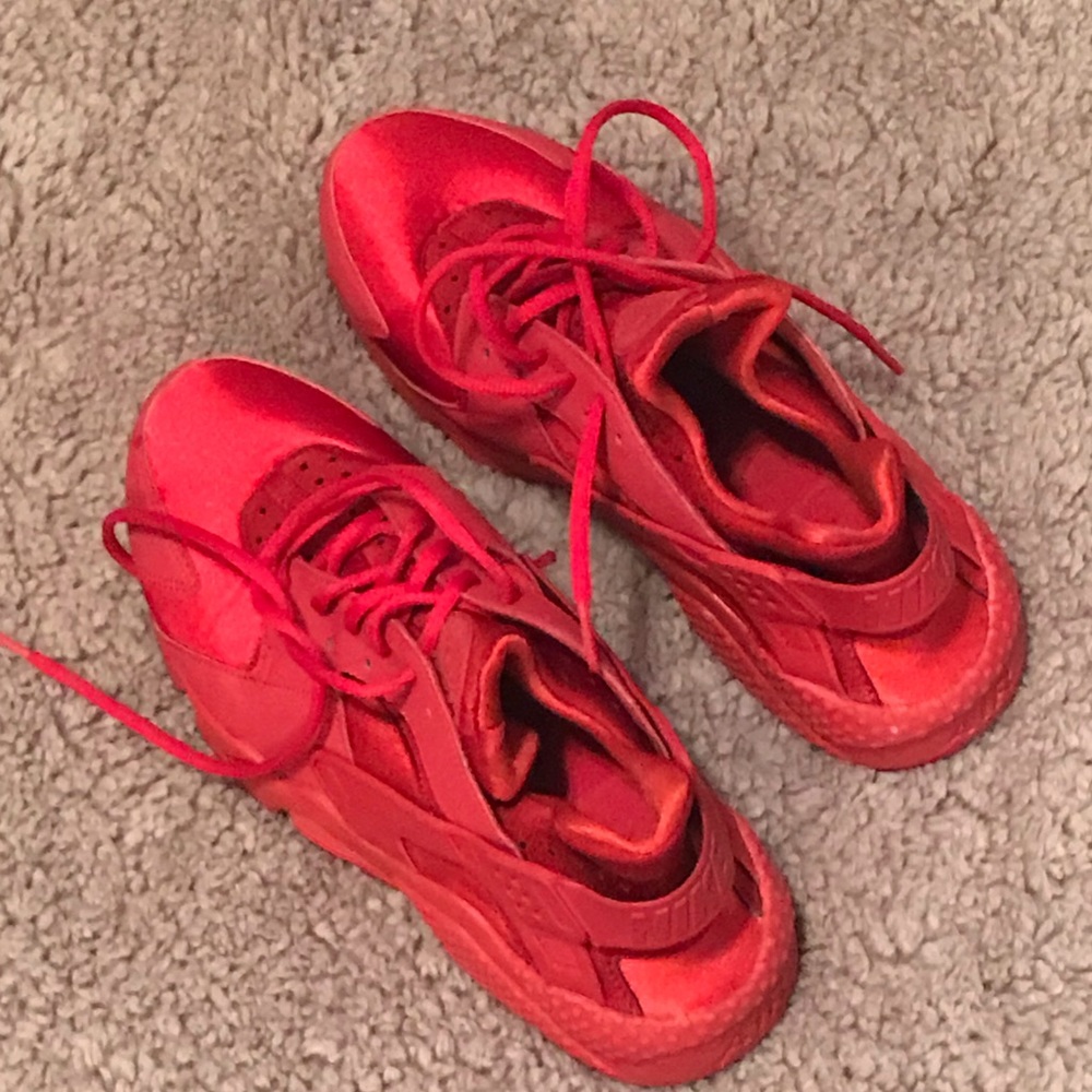 Red Huarache